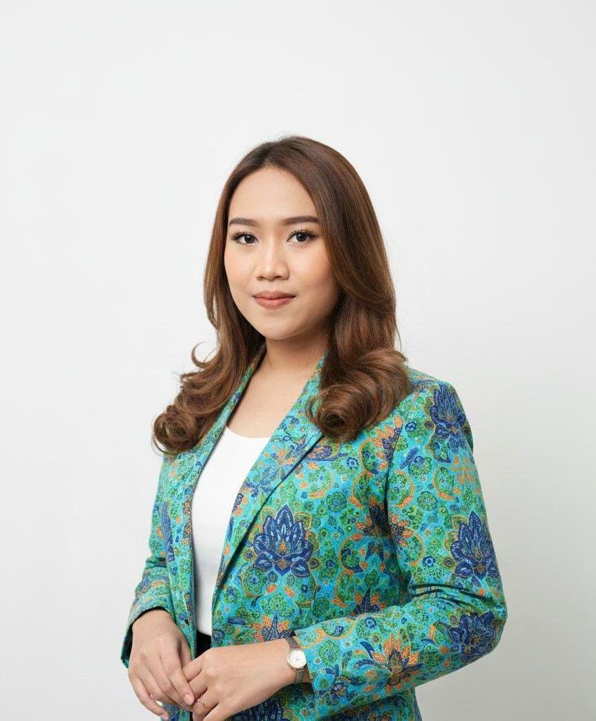 Priyanka Marsha Almeyra, S.H.